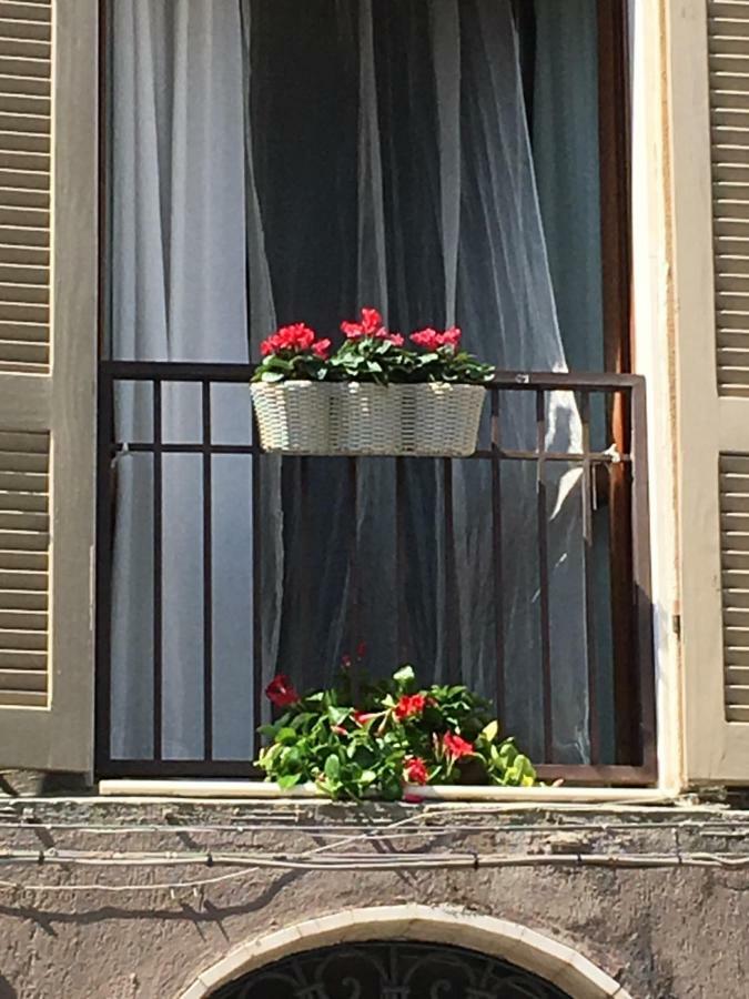 Bed and Breakfast 4 In Piazza Sorso Exterior foto