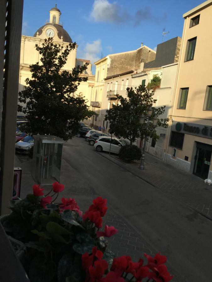 Bed and Breakfast 4 In Piazza Sorso Exterior foto